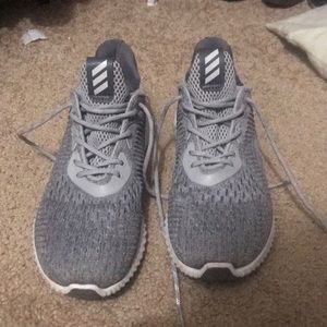 Addidas Aloha Bounce Sneakers - Size 7